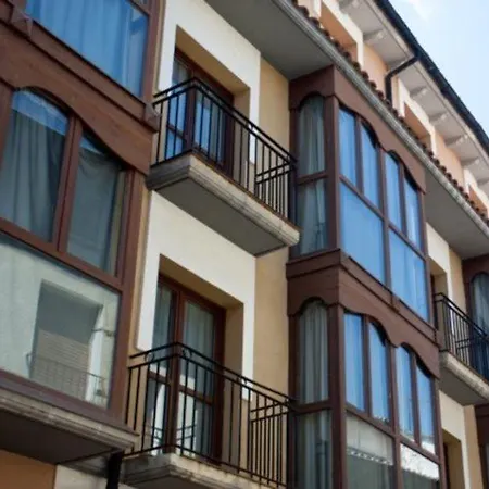 Cambras Apts *